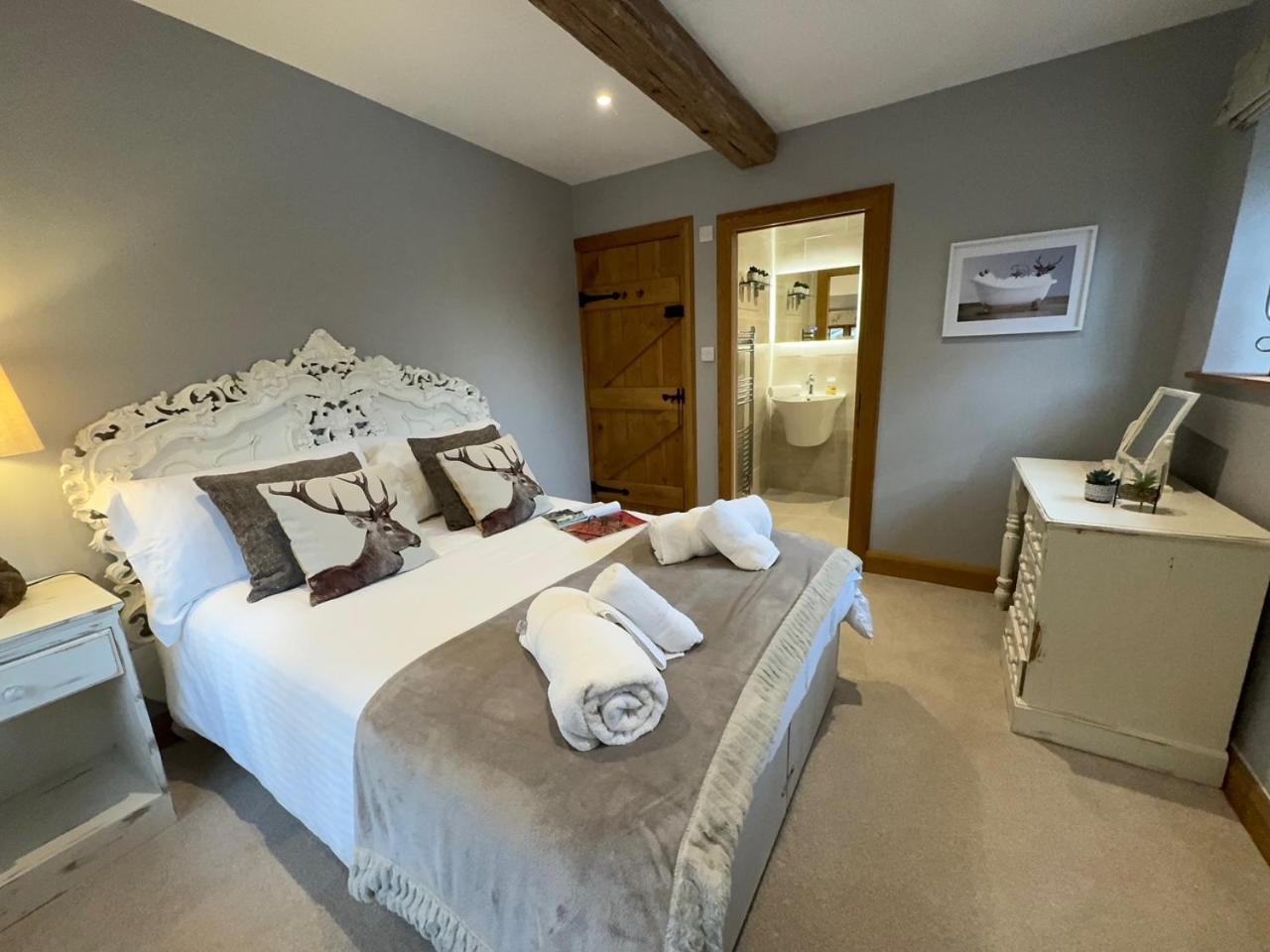 The Coach House Hotel Chedworth ภายนอก รูปภาพ
