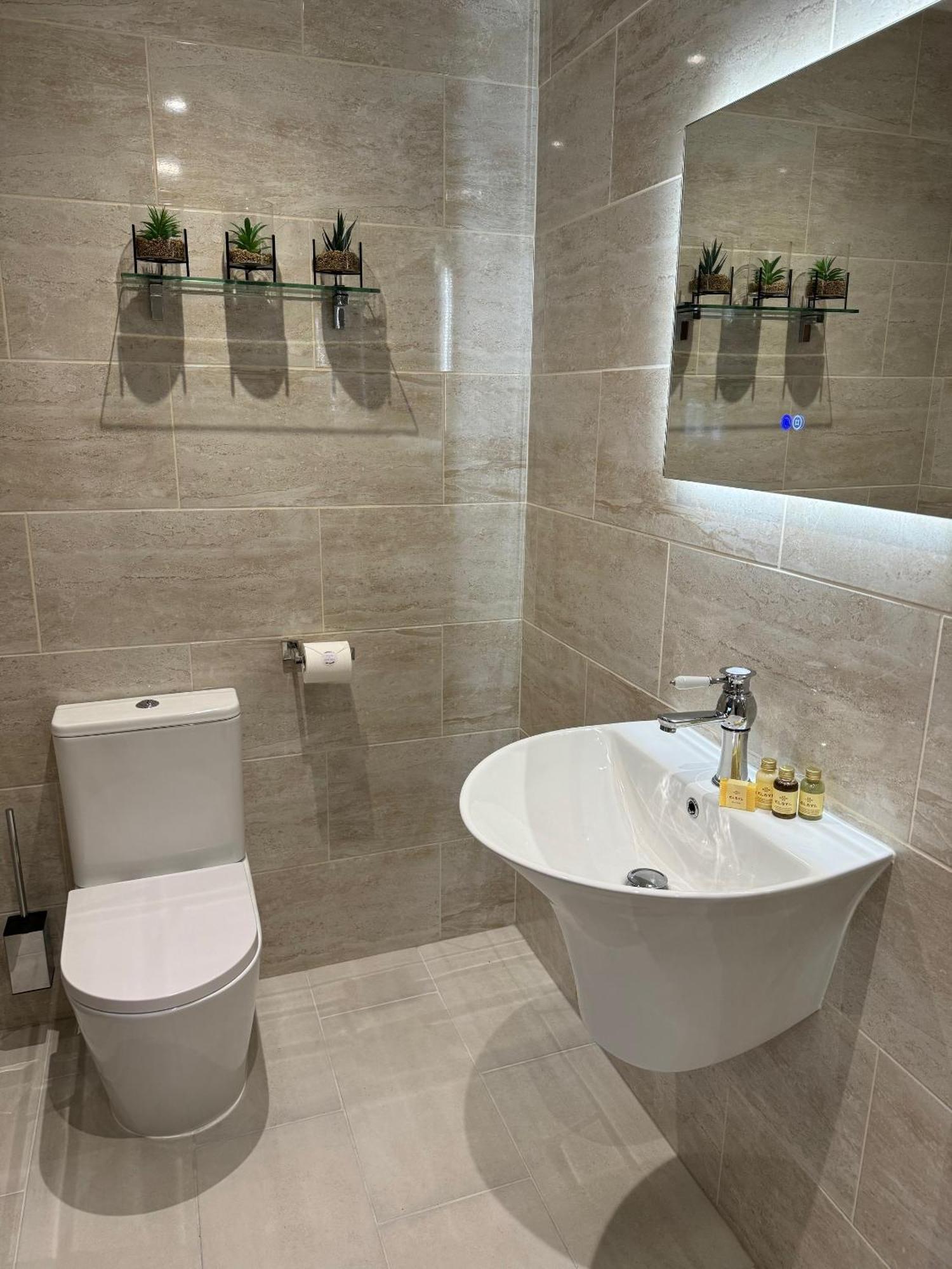 The Coach House Hotel Chedworth ภายนอก รูปภาพ